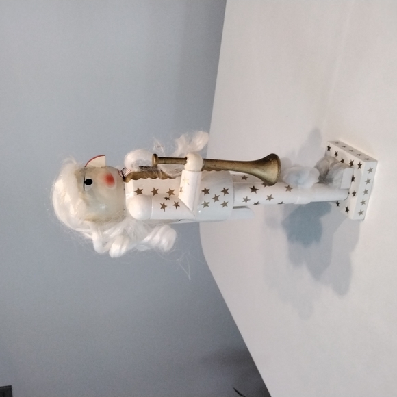 12" Nutcracker from Bombay Company - Picture 4 of 6